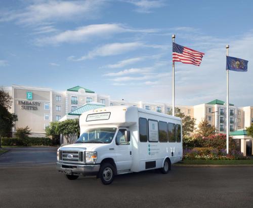 Embassy Suites by Hilton Philadelphia Airport