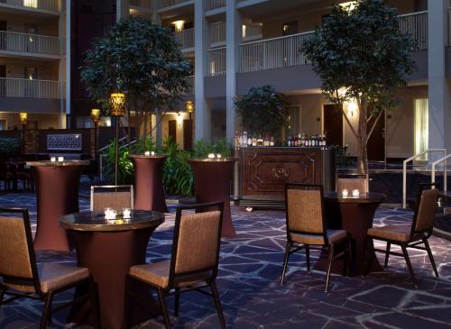 Embassy Suites by Hilton Philadelphia Airport in Philadelphia, USA