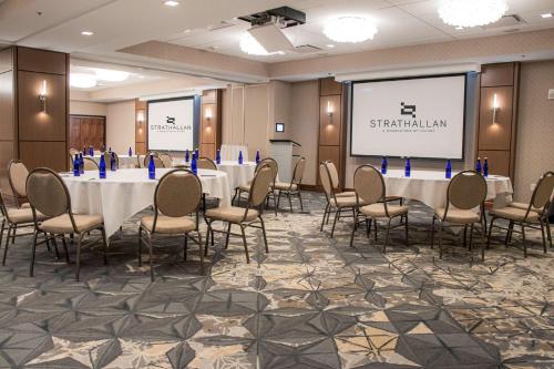 The Strathallan - A DoubleTree By Hilton