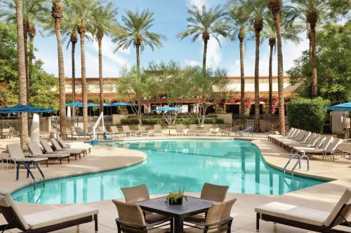 Hilton Scottsdale Resort And Villas