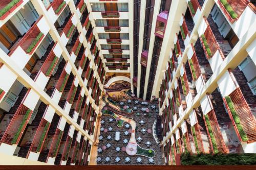 Embassy Suites St. Louis-St. Charles