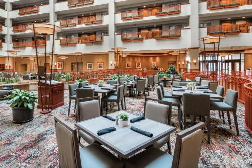 Embassy Suites by Hilton Saint Louis Saint Charles in St. Charles, USA