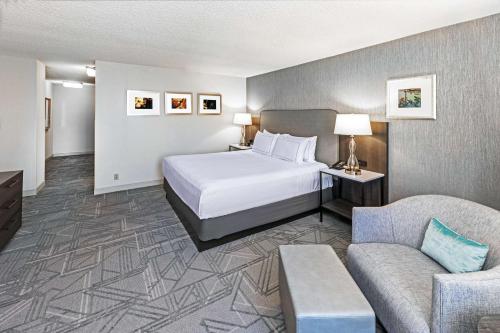 DoubleTree By Hilton Hotel Tulsa-Downtown