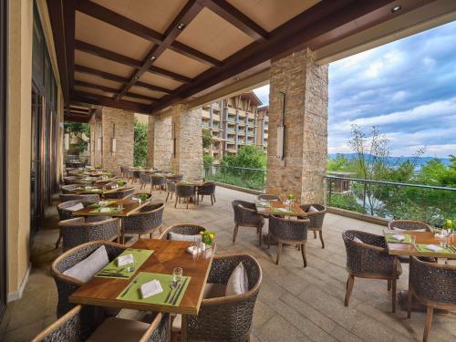 Restaurace, Hilton Dali Resort and Spa in Dali
