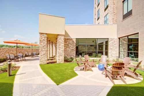 Hilton Garden Inn Dallas/Arlington South