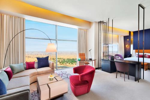 AlRayyan Hotel Doha, Curio Collection by Hilton in Ar Rayyan