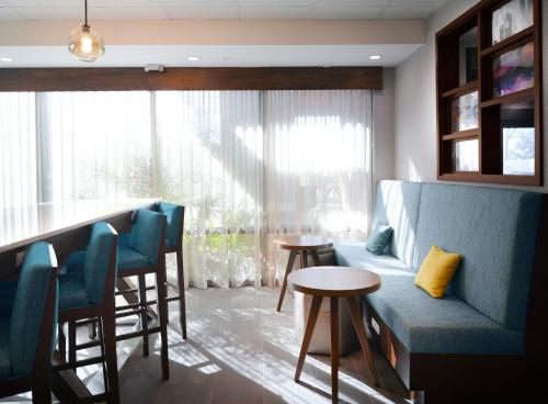 Hampton Inn by Hilton Pinellas Park St. Petersburg - 편의 시설/서비스