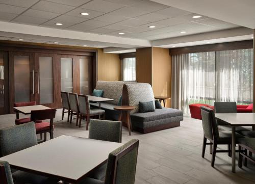 Hampton Inn by Hilton Pinellas Park St. Petersburg - 로비