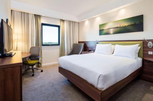 Hampton by Hilton Humberside Airport Room Type - QUEEN ROOM NON SMOKING
