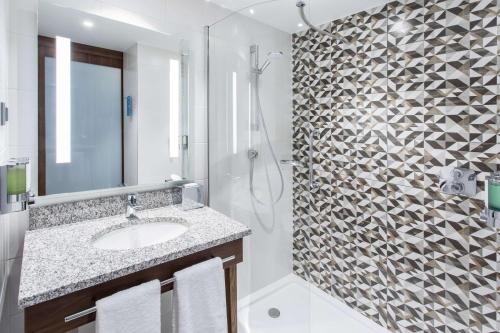 Hampton By Hilton Gdansk Oliwa - image 8