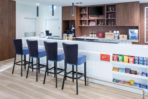Hampton By Hilton Gdansk Oliwa - image 14