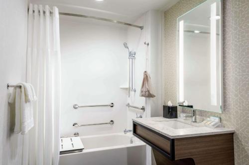 Hilton Garden Inn Annapolis Downtown - image 11