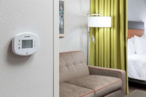 Home2 Suites By Hilton Orlando Airport - image 8