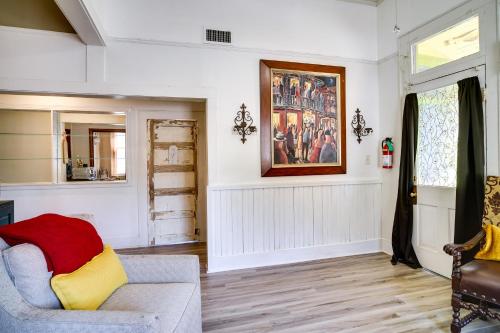 Opelousas Vacation Rental Near Shopping and Dining! in Opelousas, USA