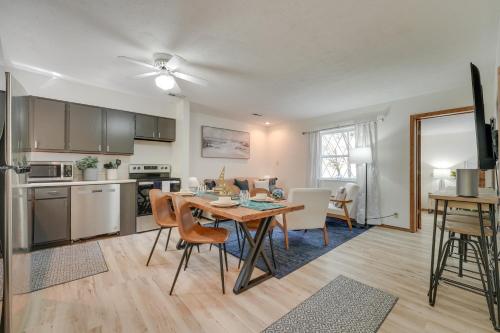 Branson Getaway Deck with Pool View and BBQ Grill!