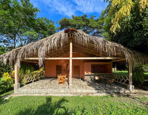 Tayrona Cachaco River Ecohostal