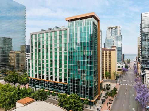 Carte Hotel San Diego Downtown, Curio Collection By Hilton in San Diego, USA