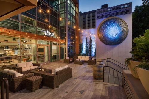 Carte Hotel San Diego Downtown Curio Collection By Hilton - image 3