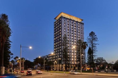 DoubleTree by Hilton Perth Waterfront