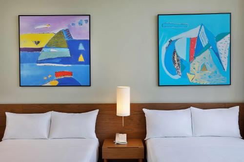 Three-Bedroom Suite image 4