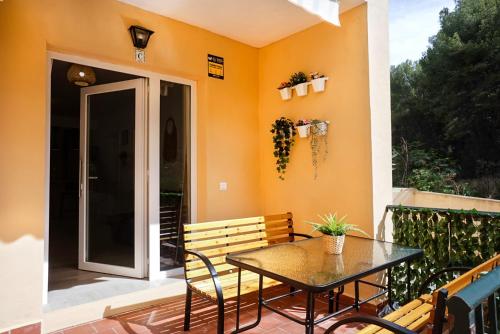 Playa, piscina y relax en este coqueto apartamento en Nerja, Nerja (fotografie 4)