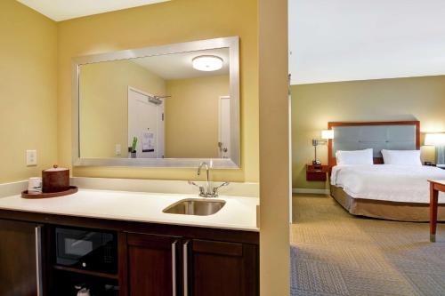 Hampton Inn & Suites Charleston Airport, Charleston (foto 3)