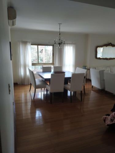 Elegant, cozy, bright 3-room apartment in Porto Madero