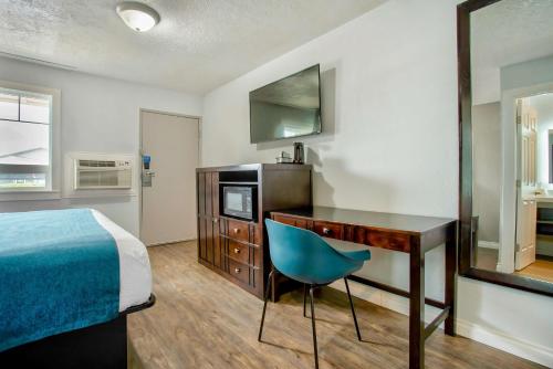 Valu Inn - image 3
