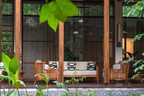 Botanika Osa Peninsula, Curio Collection By Hilton