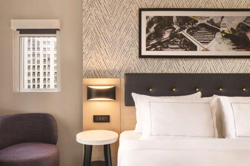 King Room image 2