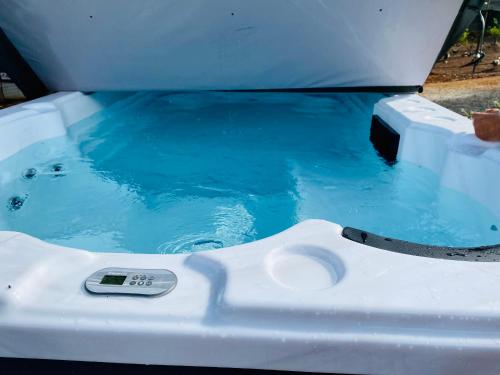 Swimming pool, Sandalwood Downs Fabulous Farm Stay TOODYAY in Toodyay