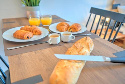Їжа та напої, Le Rustique - Netflix/Wi-fi Fibre - Séjour Lozère (Le Rustique - Netflix/Wi-fi Fibre - Sejour Lozere) in Mende