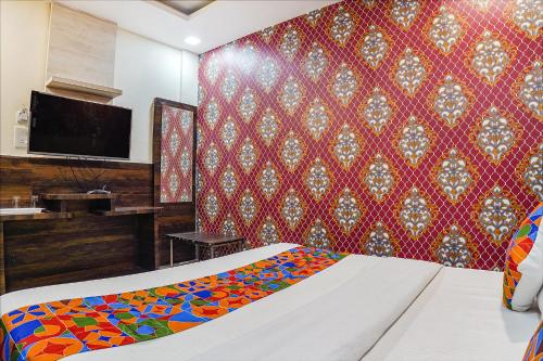 FabHotel Brij Residency