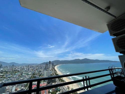 Beach-City view apartment - Đà Nẵng