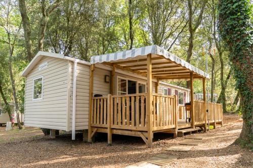 Mobil home 8 personnes gîte à louer Le Menhir