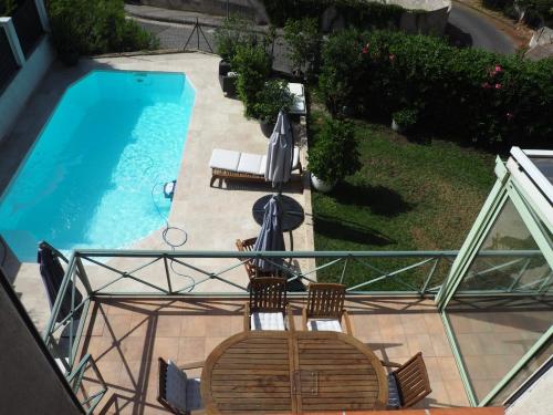 maison entièrement climatisée vue d'exception mer et rade de Marseille avec piscine 8 personnes, Марсель (фото 7)