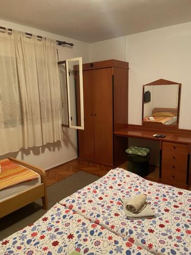 Room in Sukosan with balcony, air conditioning, WiFi 5188-1, Sukošan (fotografie 7)