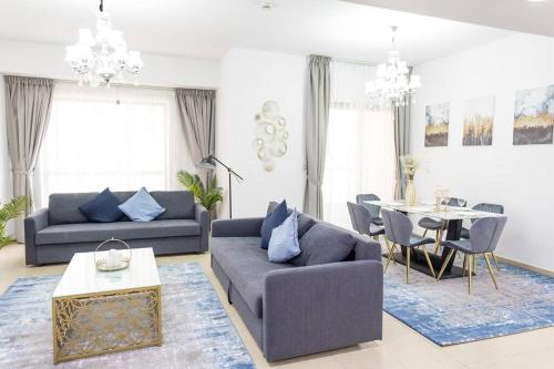 Shams Beach Front JBR apartments by HAPPY SEASON, Дубай (фото 10)