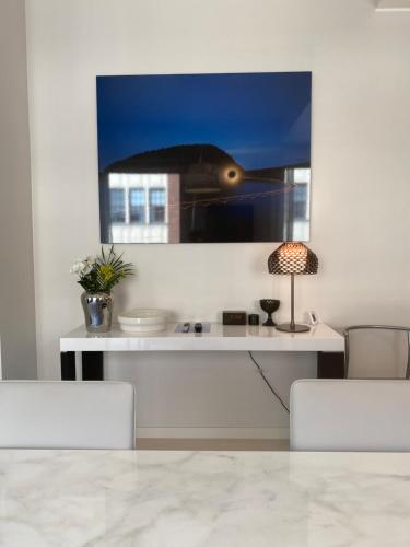 Luxury City Seafront Apartment with Balcony, Helsinki (photo 9)