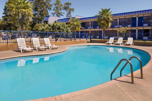 Days Inn by Wyndham McComb MS in McComb, USA
