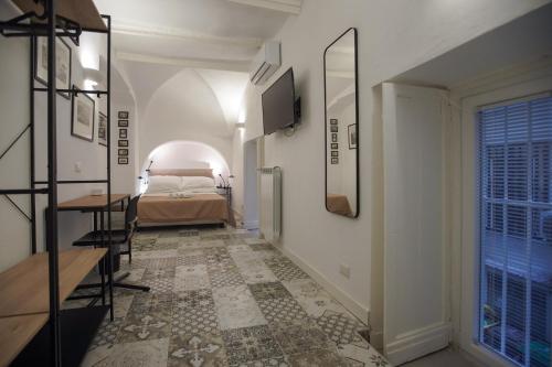 Double Room image 5