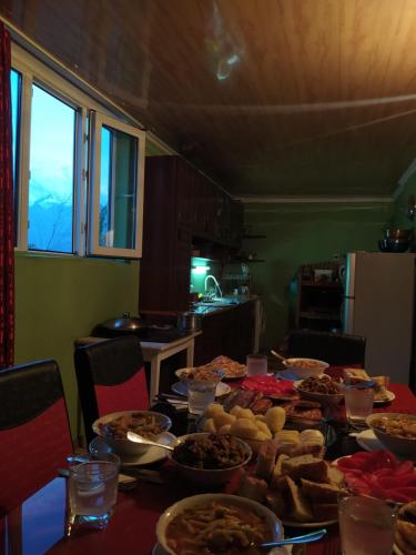 Ēdiens un dzērieni, Gujejiani Guest house in Mestia