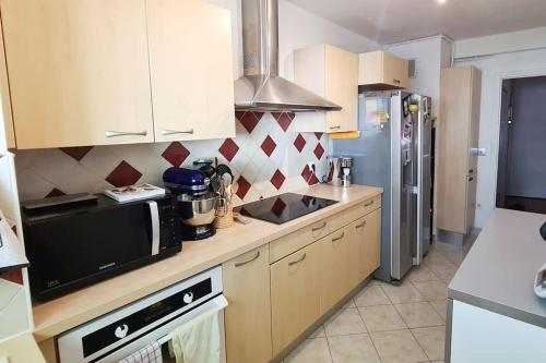 кухня, Casalionel Peace and quiet just 25 min from Paris and Versailles in Льо Везине