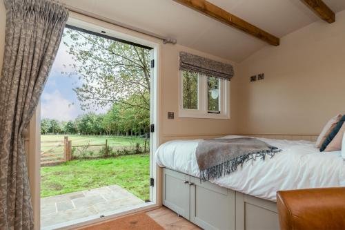 Great Ashley Farm Bed and Breakfast & Shepherds Huts