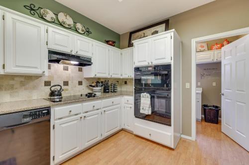 Bella Vista Home with Swim Deck on Loch Lomond! - image 6