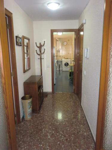 Vestabils, Piso La Pista Alcora in Figueroles