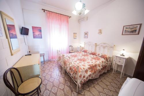2 twin beds