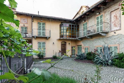 Aparthotel in Monforte dʼAlba