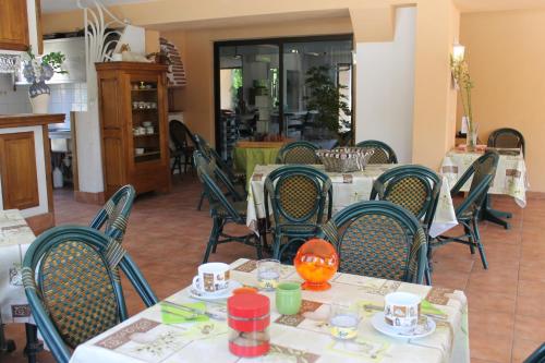 Iekārtas, Chambres d'hotes Le Clos des Oliviers in Sorbo-Ocagnano