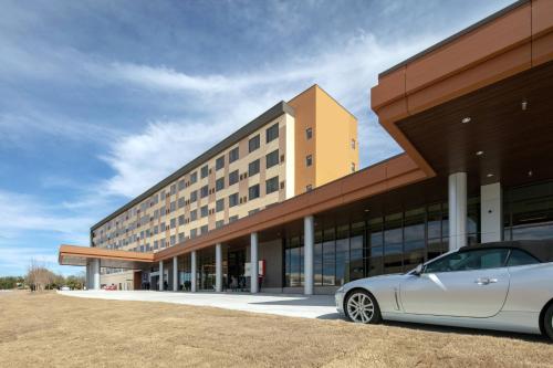 Marriott Dallas Allen Hotel & Convention Center